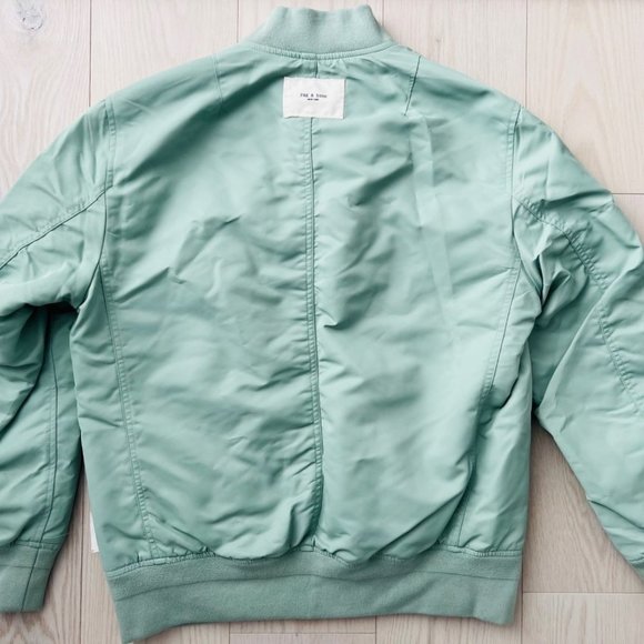 Rag & Bone Manston Recycled  Nylon Bomber in Sage Green ( M ) - Picture 4 of 5